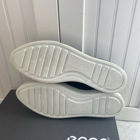 Ecco Gillian Tie Womens Lace Up Sneakers Black Cow Leather EU 38 US 7 - 7.5 - Picture 7 of 7